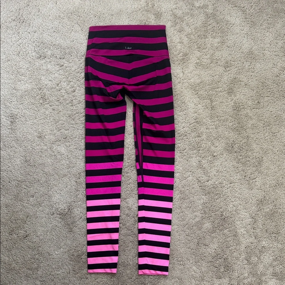 K-Deer Laura Ombré Signature Stripe Full Length Leggings size Small - Picture 6 of 7